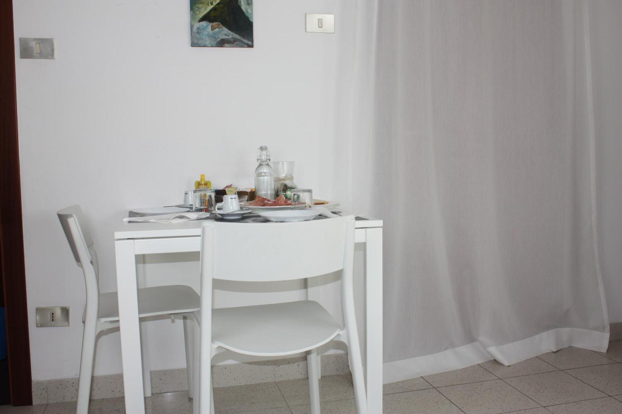 Maruru B & B Dell'Arte Чивитанова Марке Екстериор снимка
