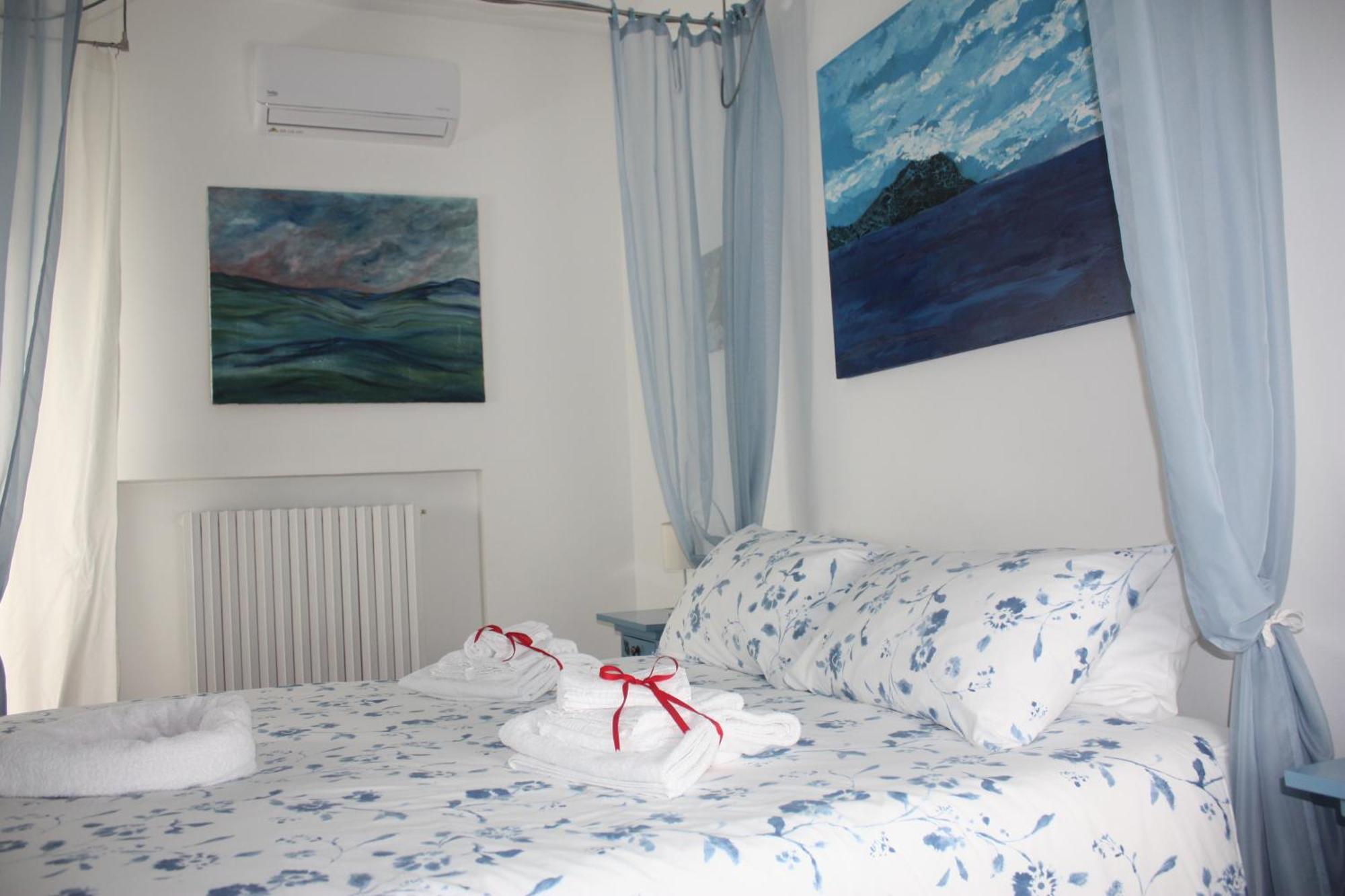 Maruru B & B Dell'Arte Чивитанова Марке Екстериор снимка