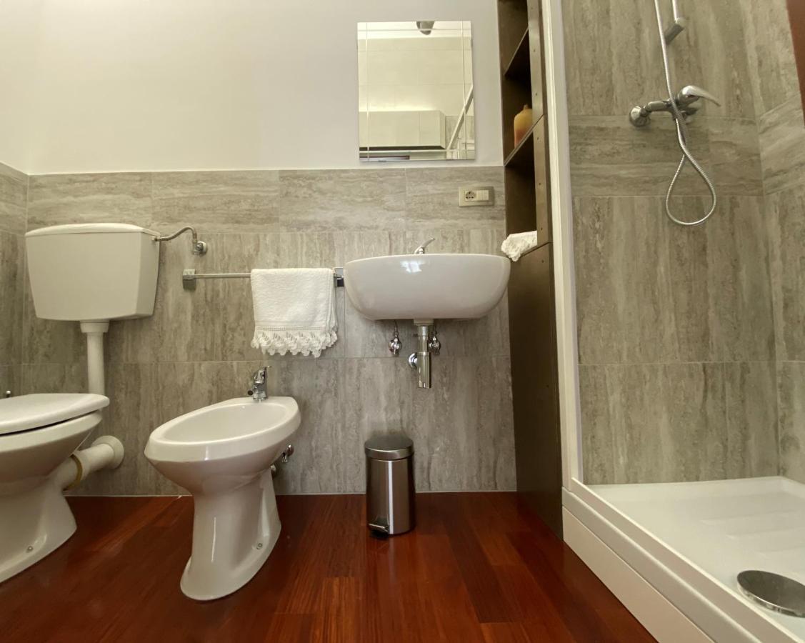 Maruru B & B Dell'Arte Чивитанова Марке Екстериор снимка
